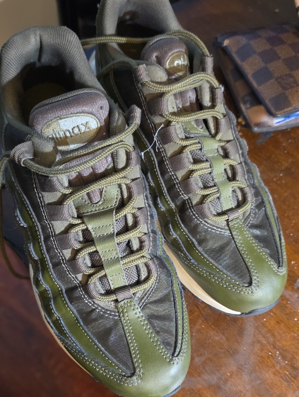 Nike  Wommens Olive and Brown Low-Top Sneakers